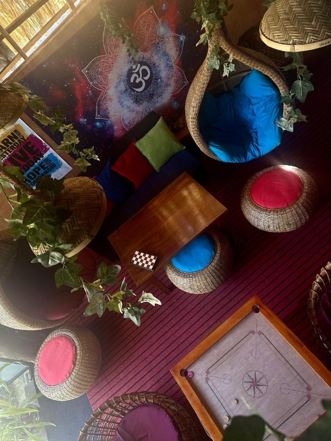 A Lounge Hostel And Cafe เอลลา ภายนอก รูปภาพ
