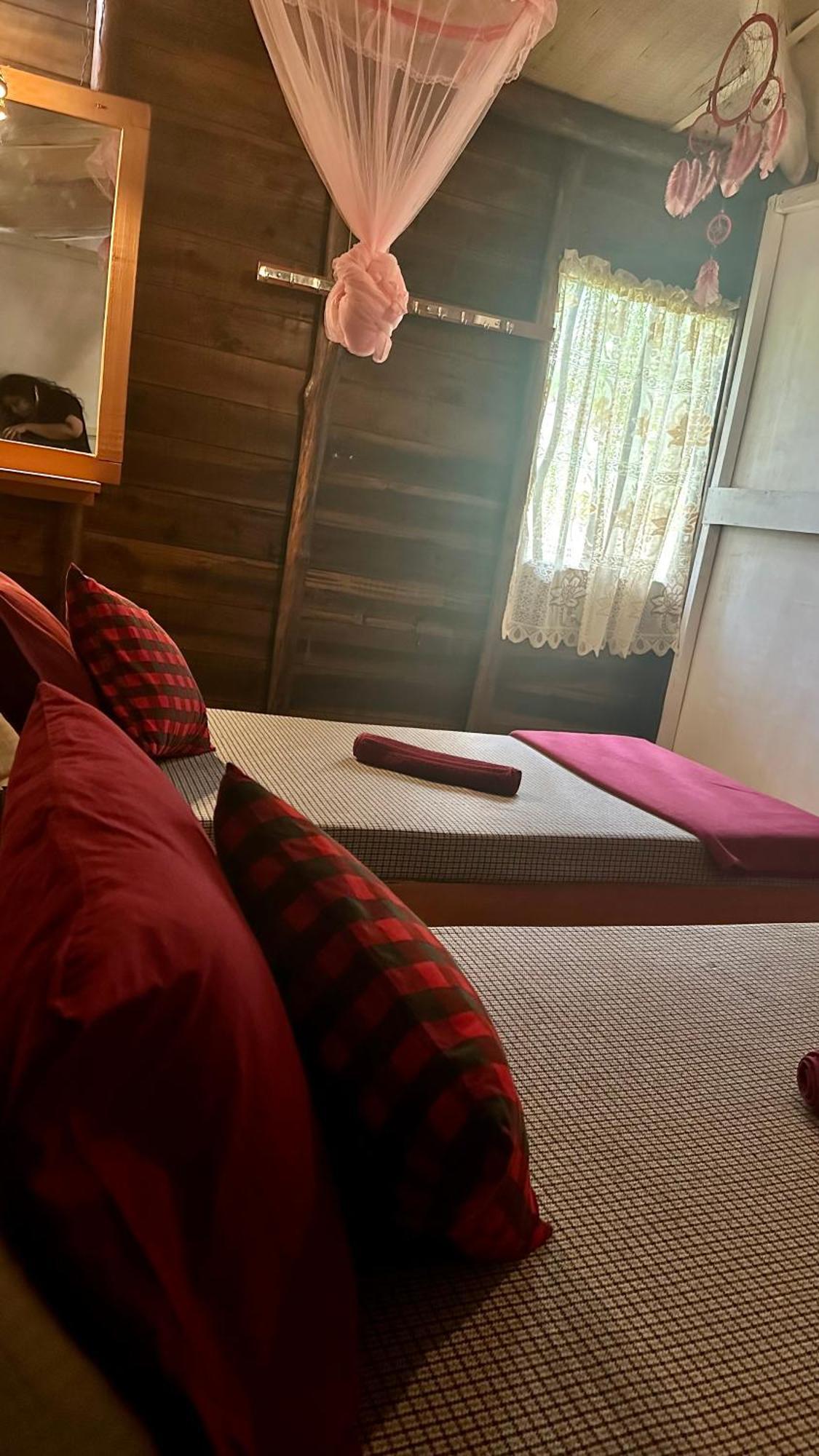A Lounge Hostel And Cafe เอลลา ภายนอก รูปภาพ